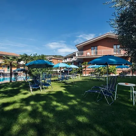 Aparthotel Rosa 4*
