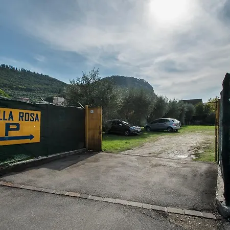 公寓式酒店 Rosa 加尔达