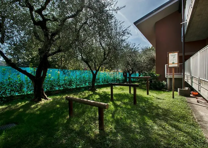 Apart Otel Rosa 4*