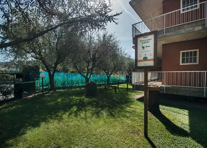 Apart Otel Rosa 4*
