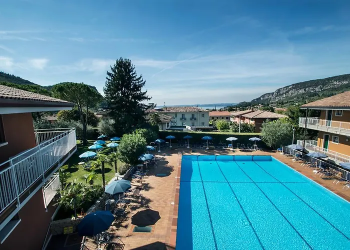 Apart-hotel Rosa 4*