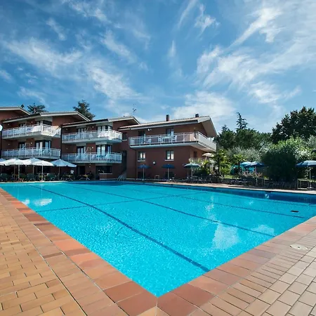 Rosa Hotel apartamentowy Garda (Verona)